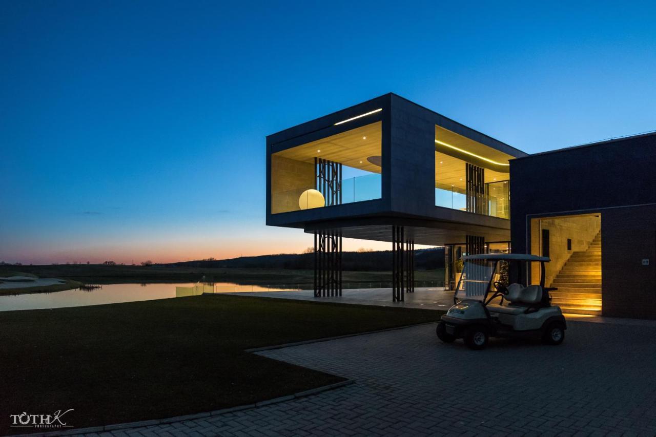 Zala Springs Golf Resort Zalacsány 外观 照片